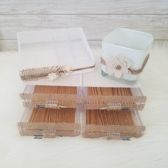 Makeup Organizer - Picture 2 of 6